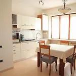 Apartment L'arancio